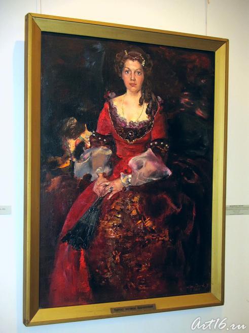Актриса Марина Кобчикова в костюме Самозванки в спектакле