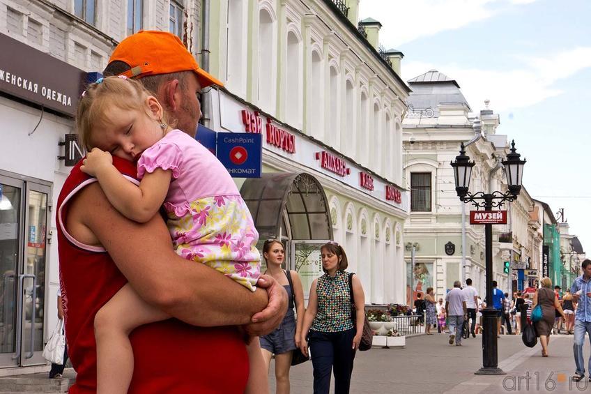 Фото №105275. Угол ул. Баумана, ул. Университетская. Казань, июль 2012