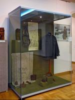 1. Гимнастерка образца 1942г. 2. Погоны младшего лейтенанта медицинской службы
