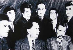 Г. Тулумбайский, писатель, литерат. критик с М. Горьким, А. Толстым