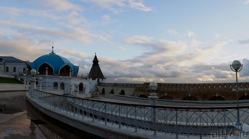 Фото №62407. Как обычно — облака над Казанским Кремлем необычные. Казань. Осень — 2010