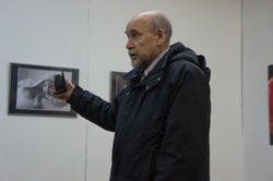 Выступление на открытии выставки студийной фотографии