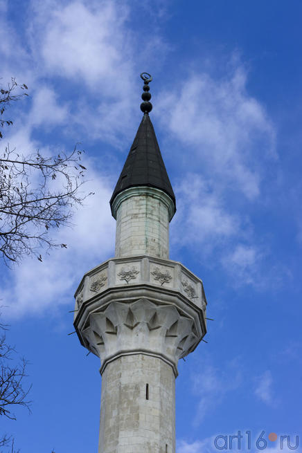 Минарет мечети Хан-Джами
