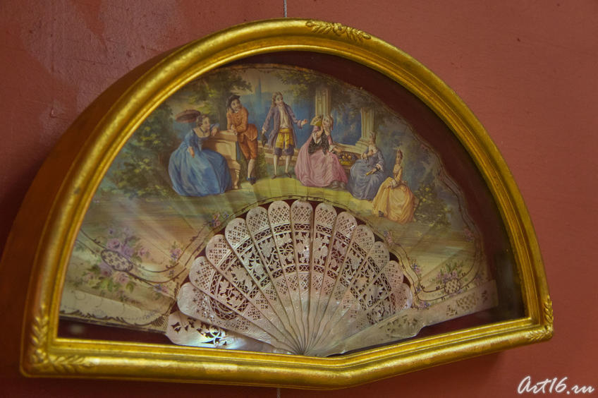 Фото №72536. Веер с изображением галантной сцены. Кон. XVIII. Франция