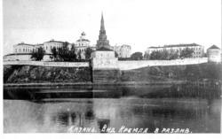 Р.Казанка в разлив.  Вид на Казанский кремль.