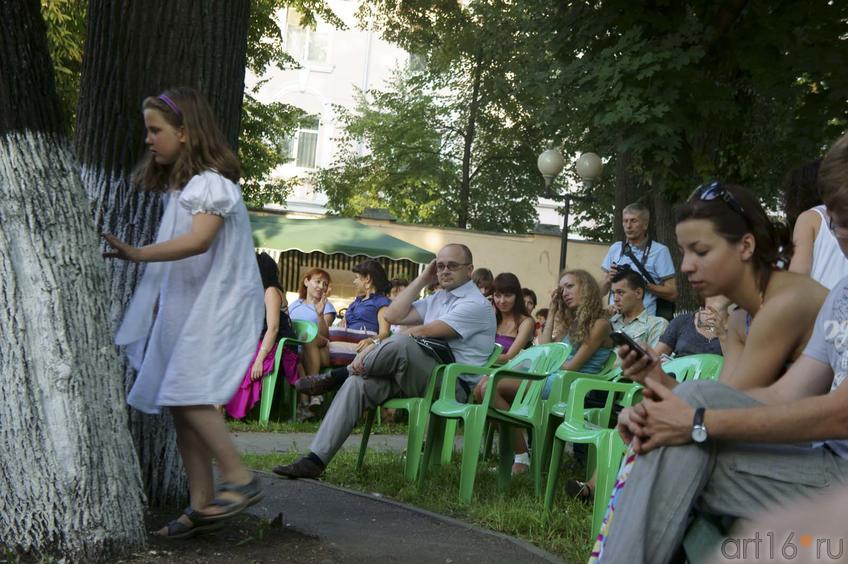 Перед началом концерта. Открытие V фестиваля джазовой музыки “JAZZ в усадьбе Сандецкого”.