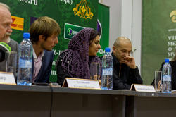 Хотиненко В.И. (Россия), Тахмина Ррезаи Милани (Иран), Бикчантаев Ф.Р.(Россия)