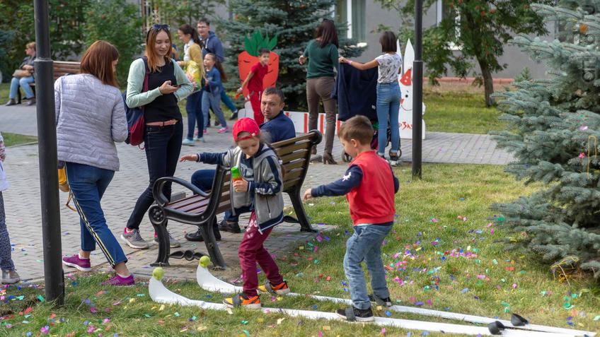 Фото №961404. Карнавал «Зайчество» от Упсала-Цирка  (Санкт-Петербург), Альметьевск, 07.09.2019