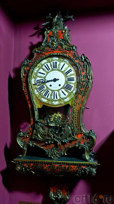 Часы-картель с консолью Павлин, Франция, XVIII в. Время Людовика XV