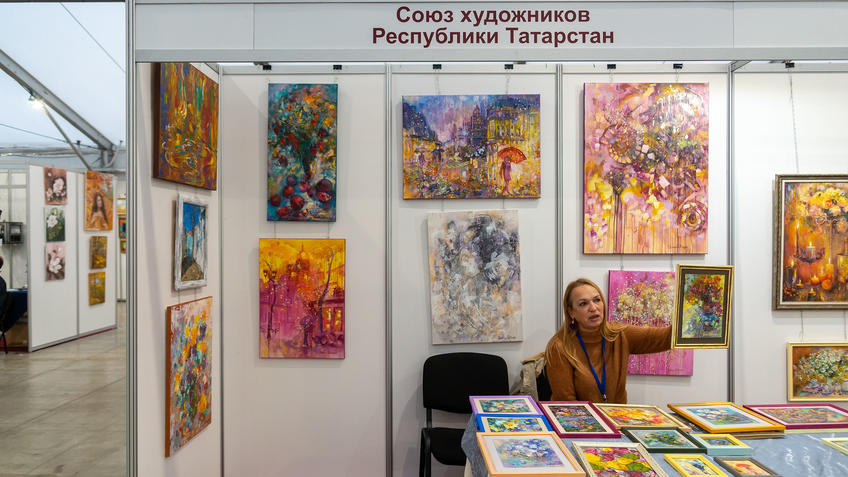 Фото №983982. Елена Острая на АРТ-галерее 2020, Казань