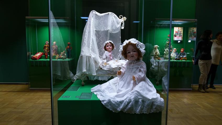 Кукла /Кукла-малыш::Золотой век кукол