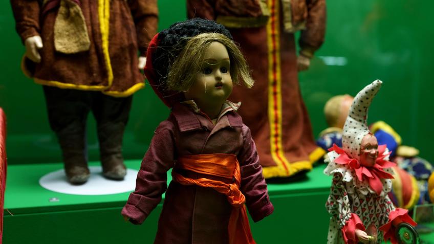 Казачок::Золотой век кукол