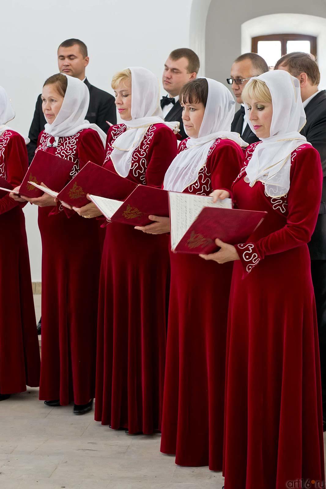 Чувашская государственная академическая симфоническая капелла.::Свияжск, июль 2012