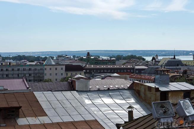 Вид с лестницы Петропавловского собора. Казань, июль 2012::К статье Вайнер Б.Г.