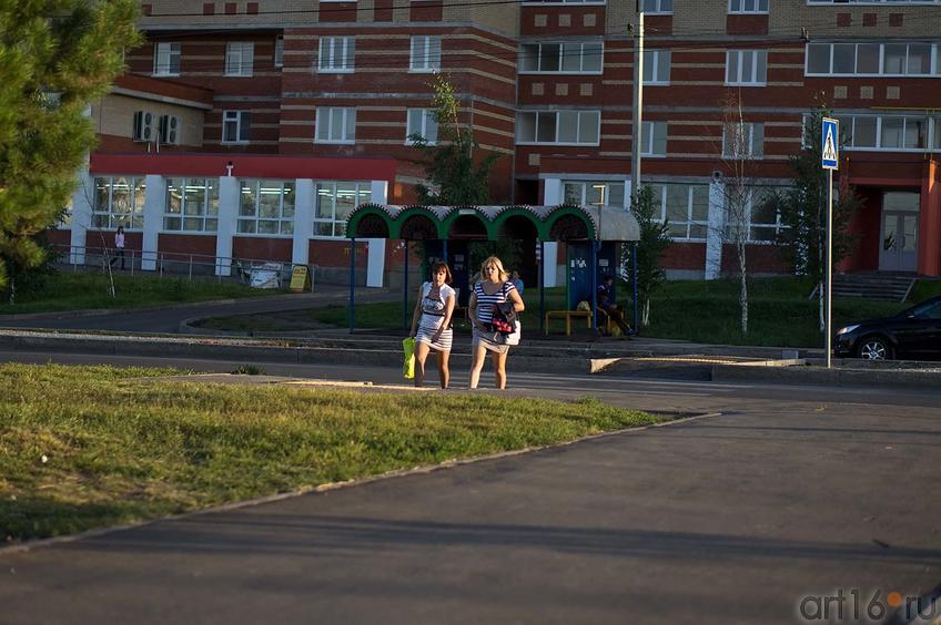 Г. Альметьевск и его жительницы. Июль 2012::Прогулка по Альметьевску