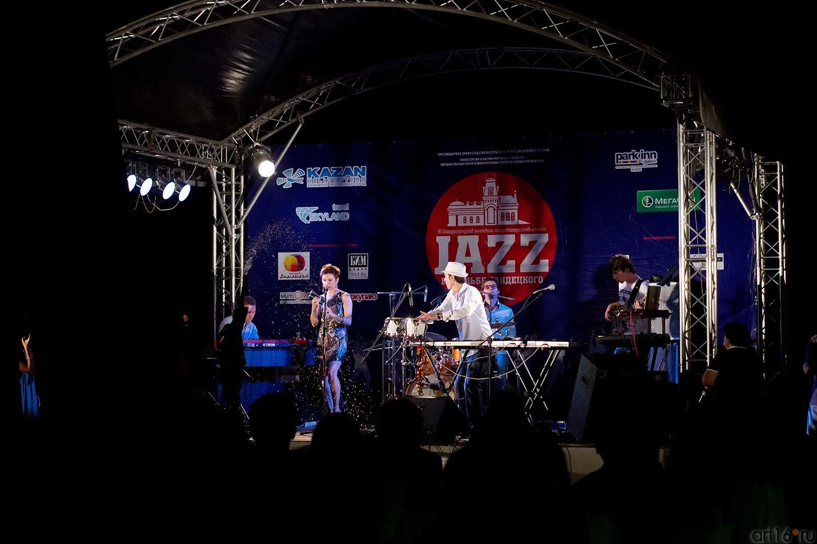 «MARIMBA PLUS» feat. Татьяна Шишкова (Москва) в Усадьбе Сандецкого::Джаз в усадьбе Сандецкого — 26.07.2012