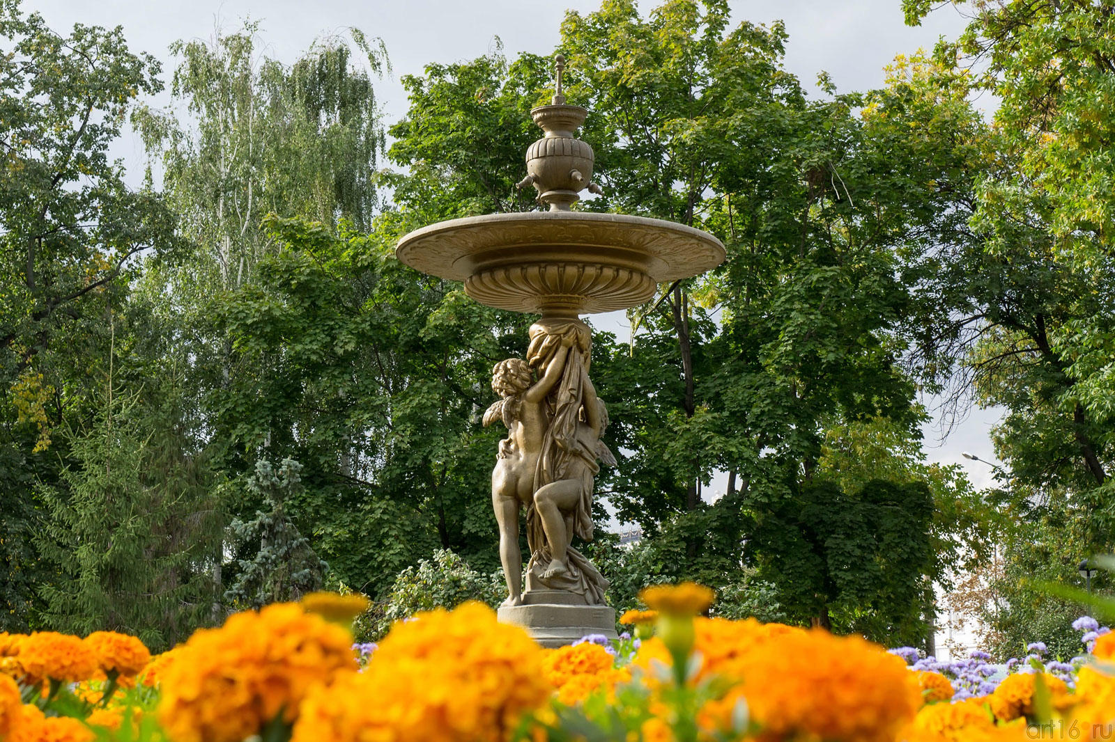 Фонтан в ленинском садике, сентябрь 2012::Галерея Мазитова