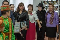 Рина Бадриева, Наиля Ахунова с дипломантами
