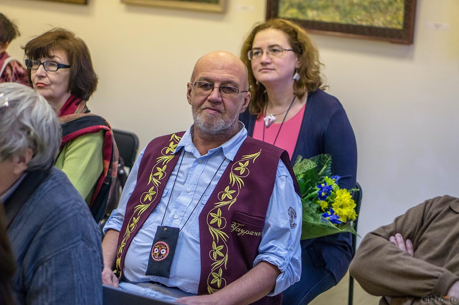 Ирек Ахметов, Светлана Шавалеева на открытии выставки Гусманова Р.А::Гусманов Рашид Аскарович