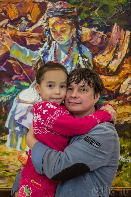 Александр Шадрин с дочерью. Выставка ʺКрасные воротаʺ::Красные ворота
