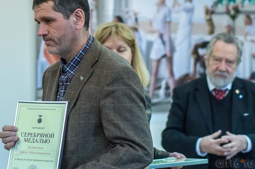 Равиль Загидуллин. ʺРоль традиции в современном искусствеʺ круглый стол::Круглый стол