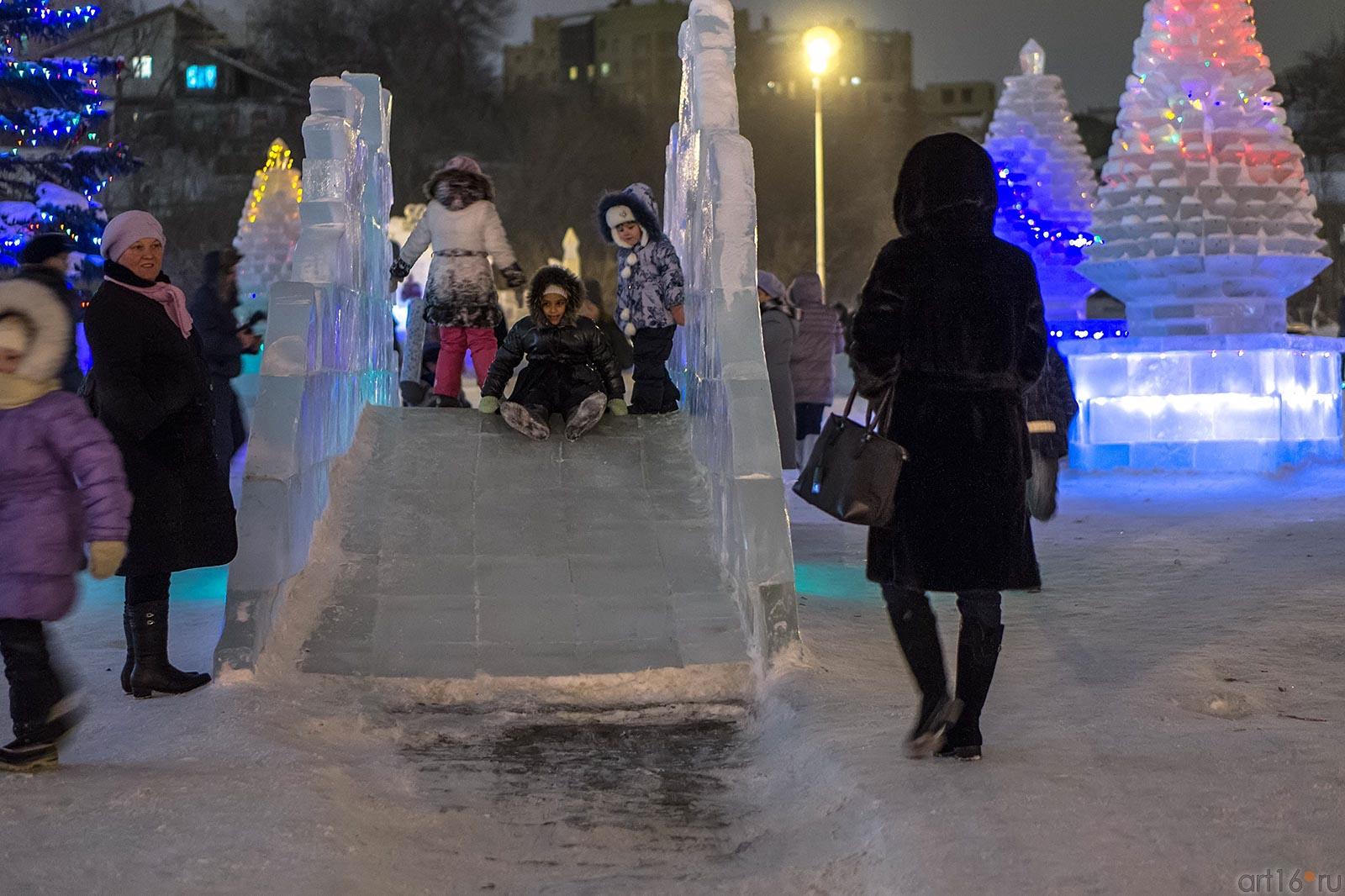 Ледяная горка::"Старый новый год" , прогулка по Казани