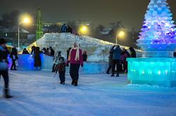 Ледовый городок, кукольный театр «Экият»