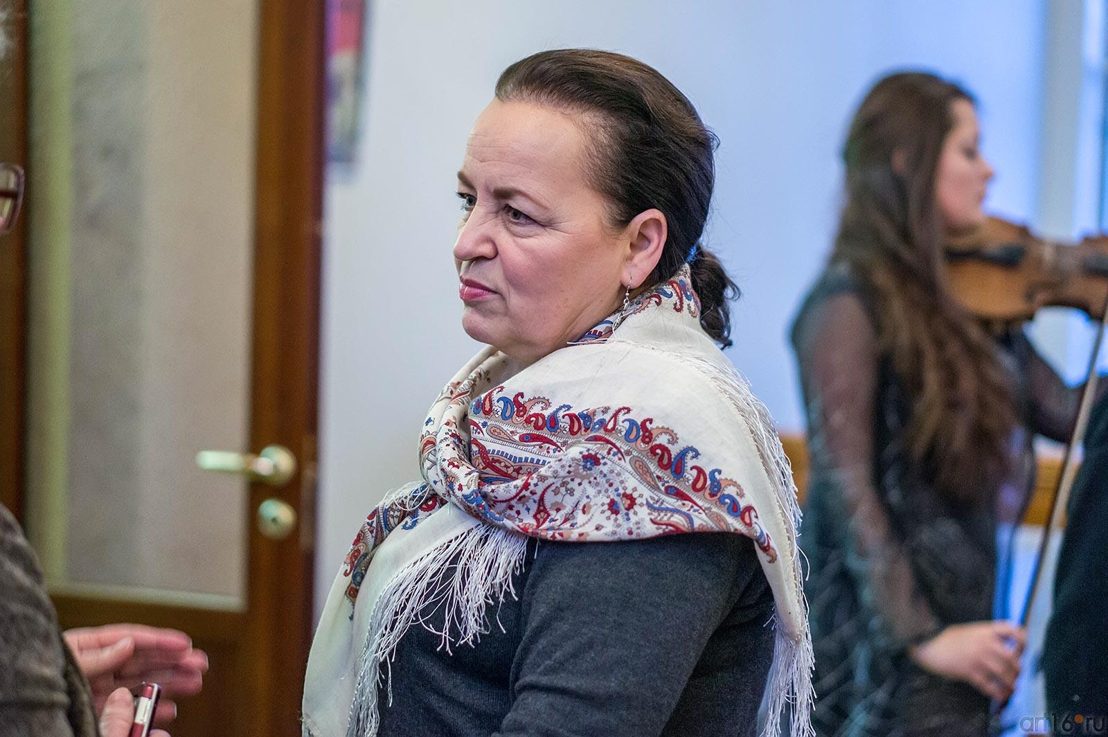 Татьяна Забегина. Открытие выставки Елены Титовой ʺКазанский чердачокʺ::Казанский чердачок