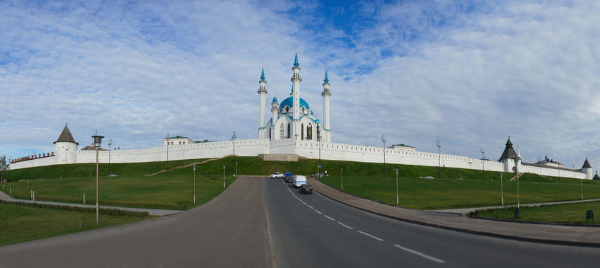 The biggest mosque in Europe, named after Seid Kul Sharif. Elena Sungatova::Фотолетопись строительства мечети Кул ШАРИФ