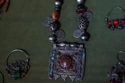 Узбекские ювелирные украшения