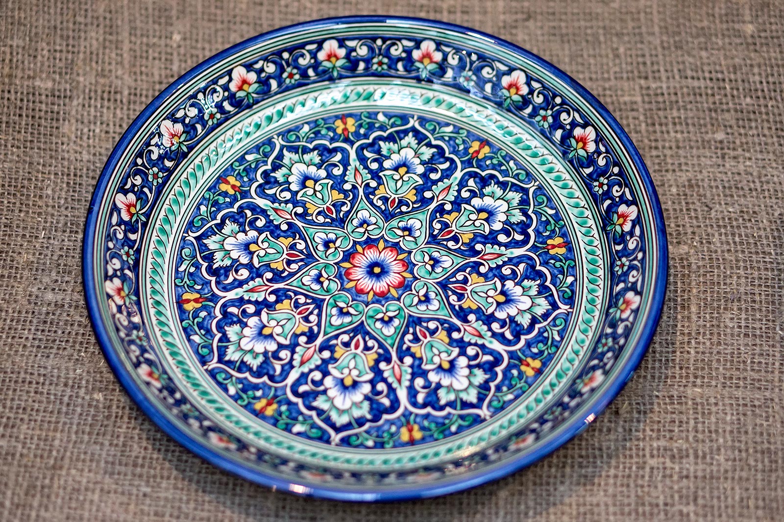 Узбекская роспись на посуде