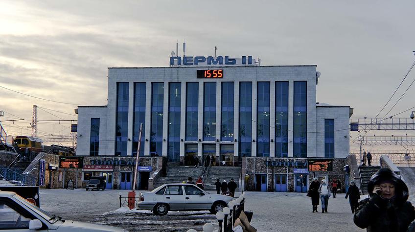Железнодорожный вокзал Пермь-II, январь 2012::Прогулка по Перми