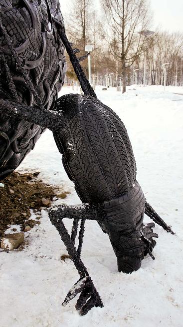 Арт-объект, скульптура ʺСкарабейʺ, скульптор - казахский художник Молдакул Нарымбетов::Прогулка по Перми