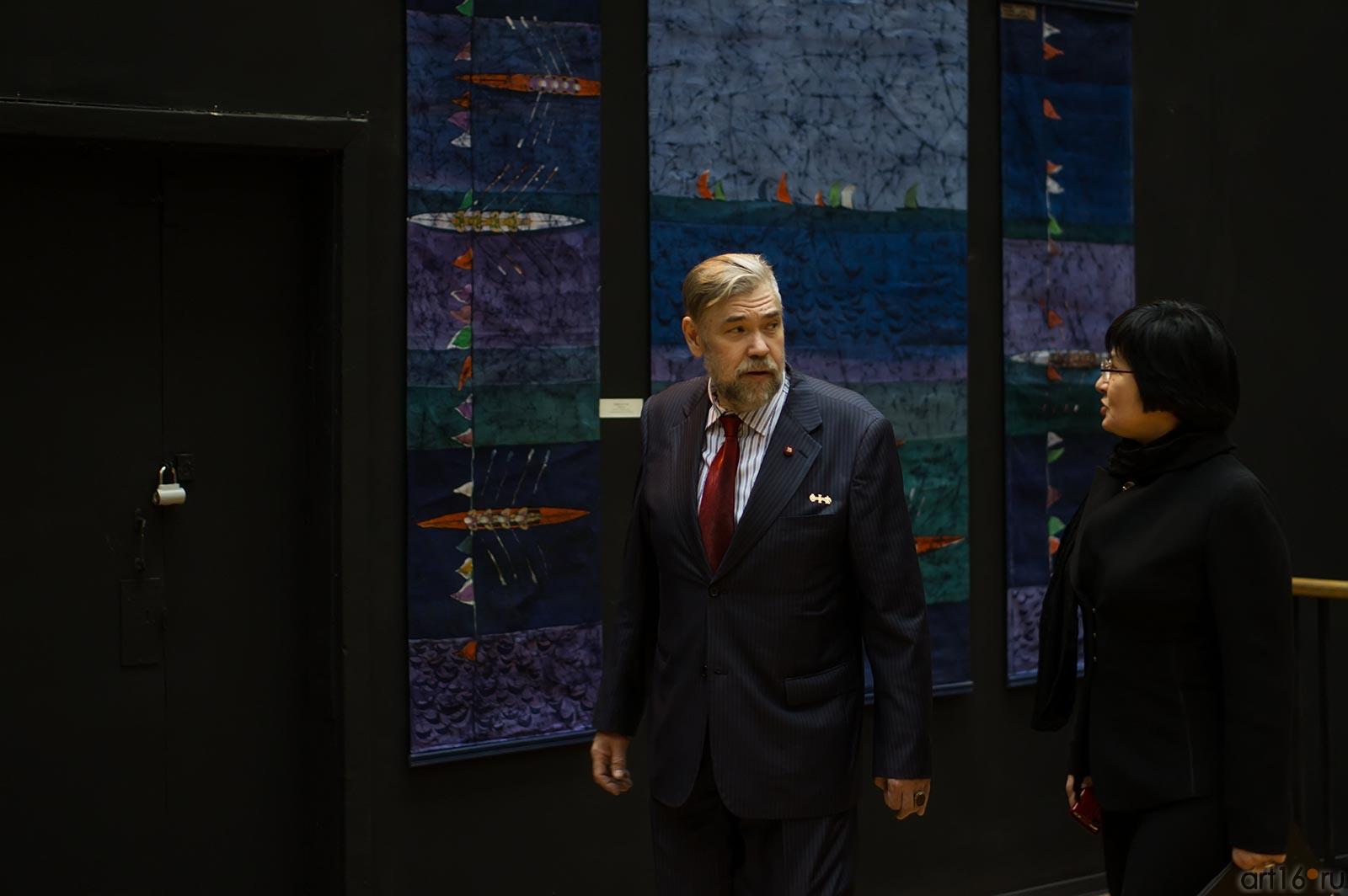 Горяев Сергей Витальевич, Нургалеева Розалия Миргалимовна::Выставка, посвященная Всемирной Универсиаде в Казани и Зимним Олимпийским играм в Сочи