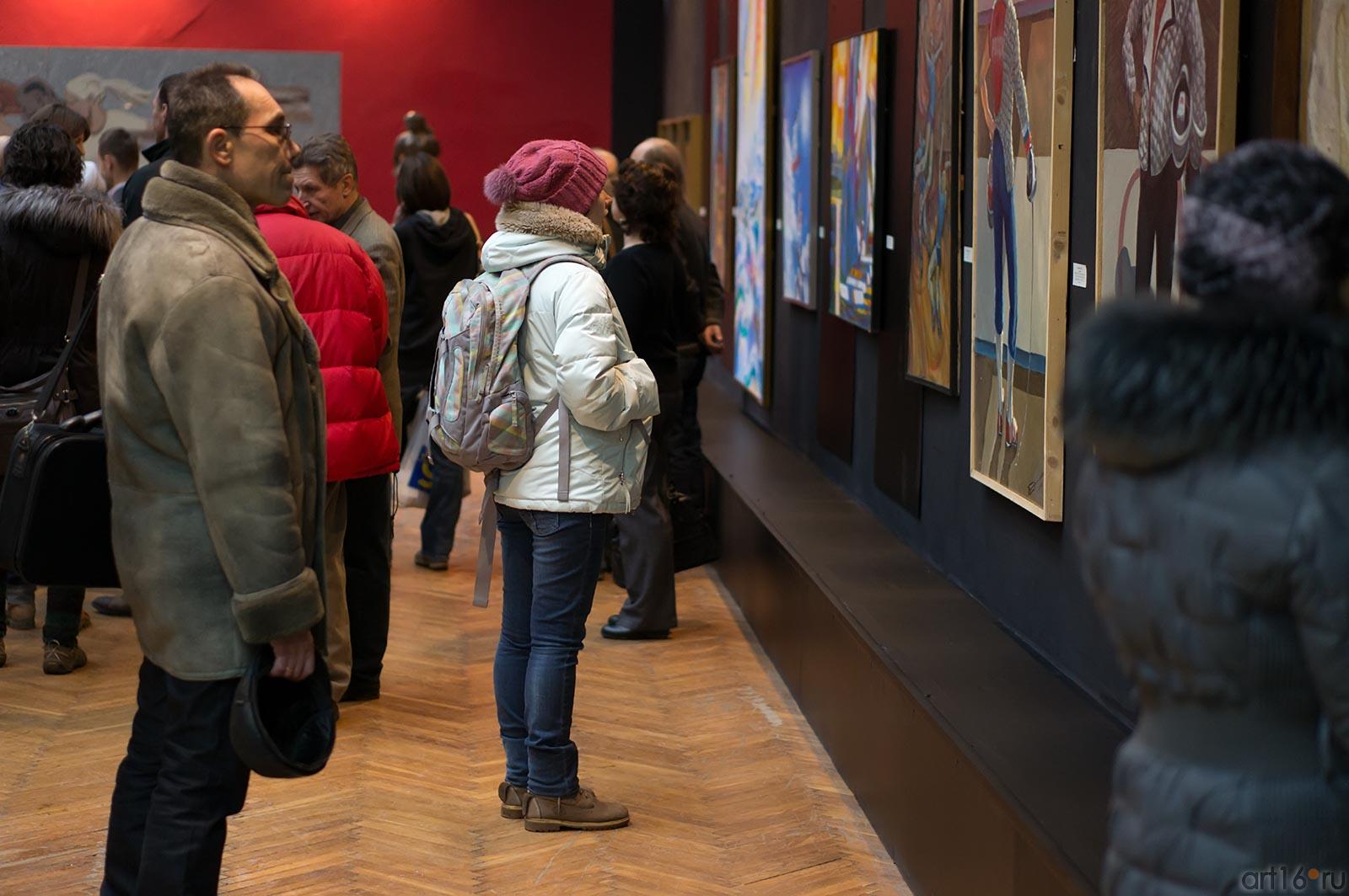  На выставке «О, спорт! Ты — мир!»::Выставка, посвященная Всемирной Универсиаде в Казани и Зимним Олимпийским играм в Сочи