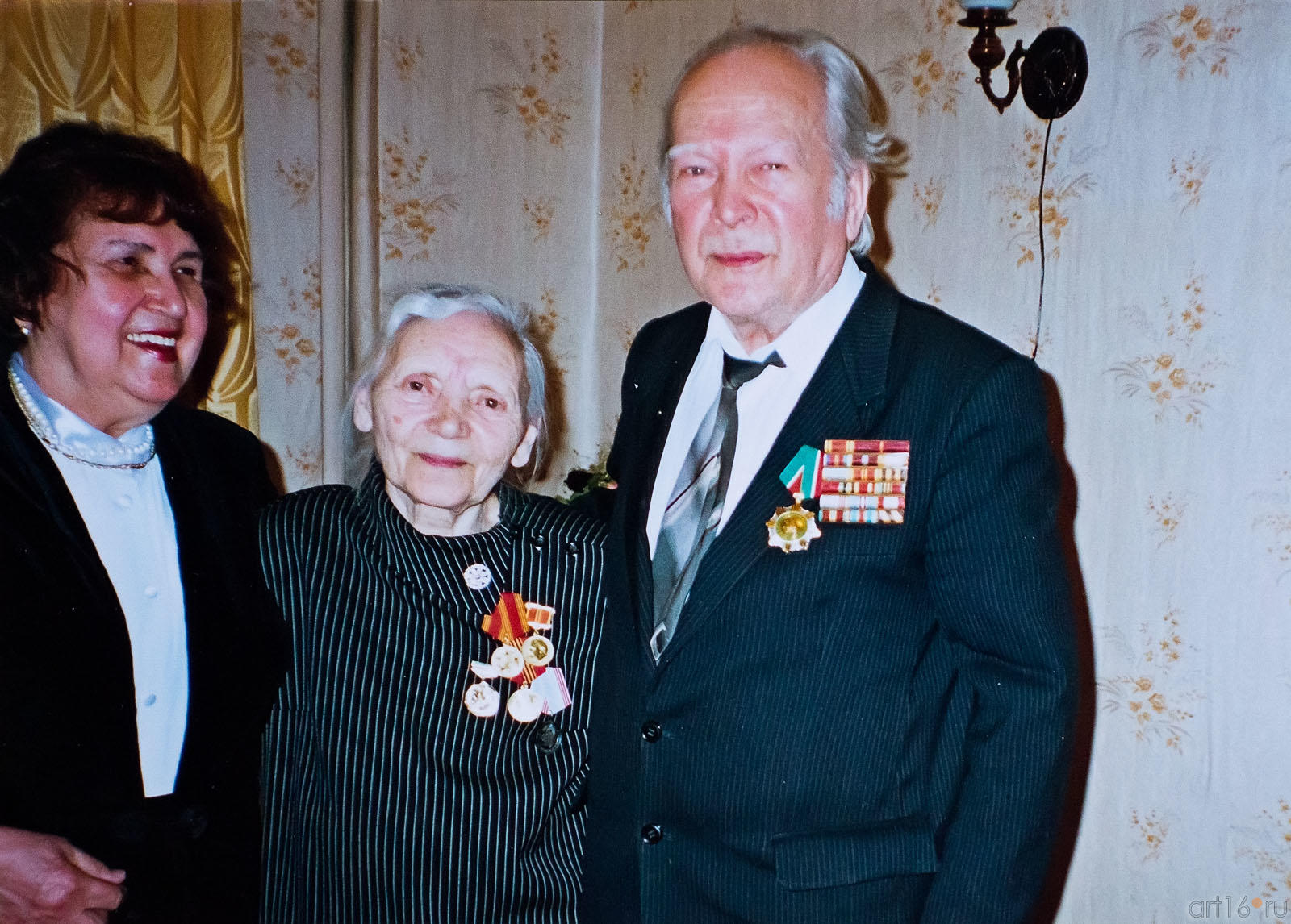 Казань, 6 мая 2005. На встрече уч-ов ВОв, закончивших КХУ. Фото: А.Бабичева::Никитина Гертруда Александровна