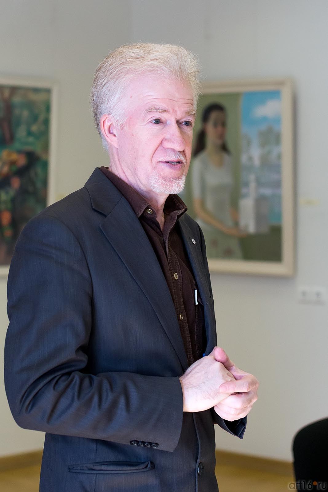 Гимаев Зуфар Фаатович::Валентина Попова, юбилейная выставка