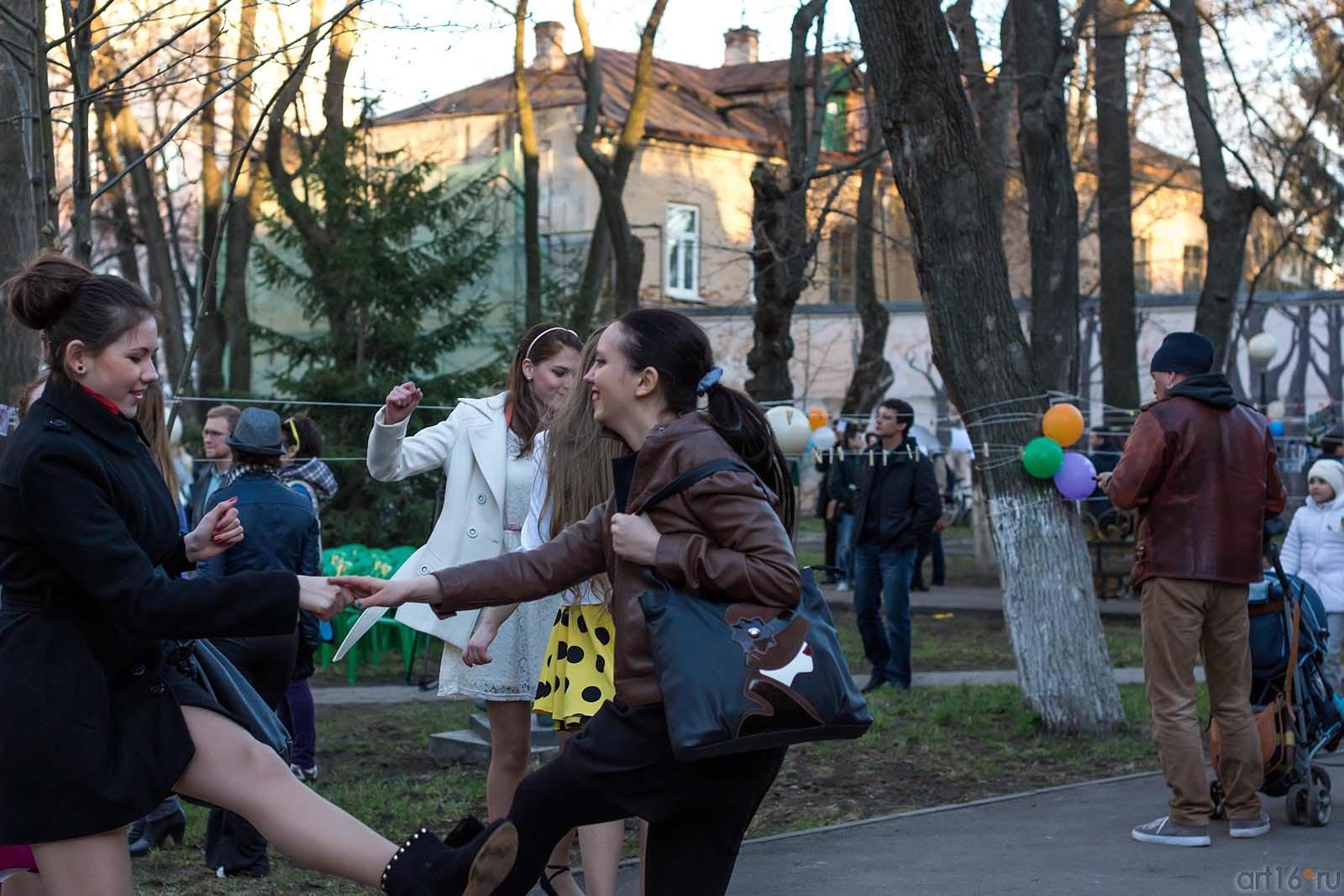 ::День танца в Усадьбе Сандецкого. Казань 2013