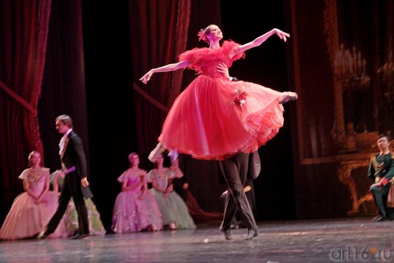 ::Дама с камелиями