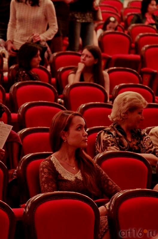 ::Дама с камелиями