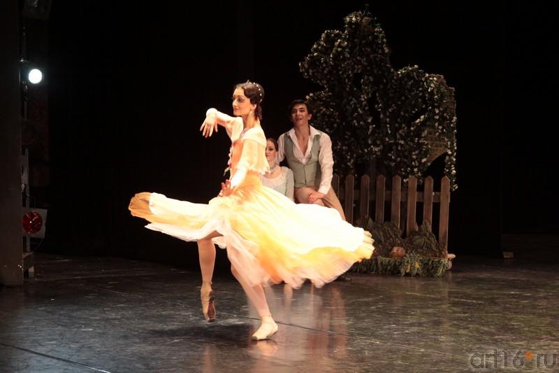 ::Дама с камелиями