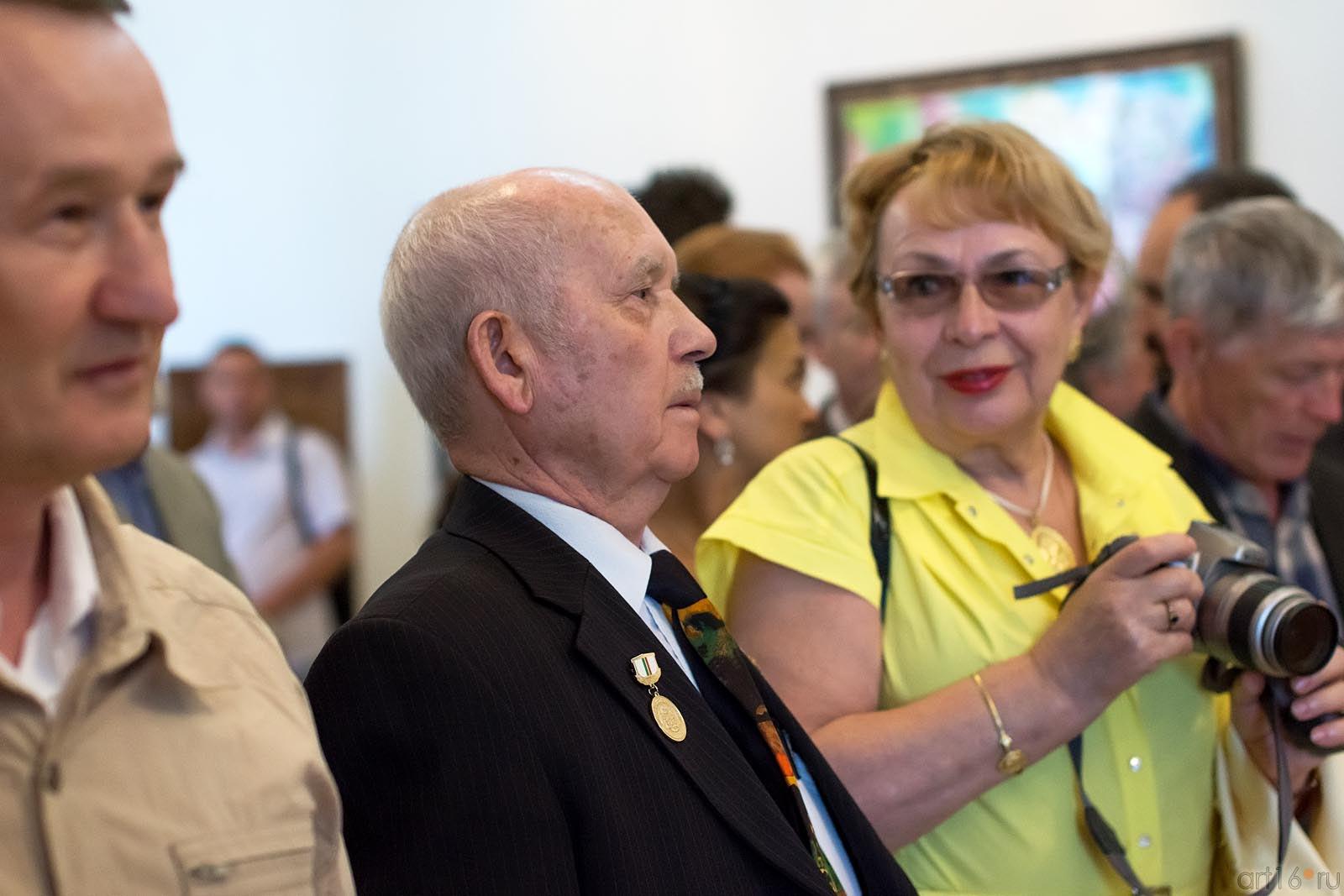 Закир Батраев (в центре)::Большая Волга - XI