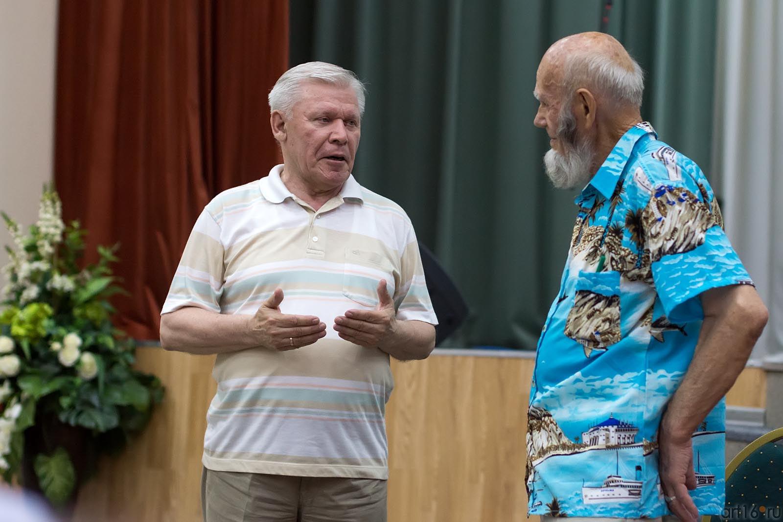 Ренат Харис, Владимир Попов::Владимир Попов. Выставка «Единение»