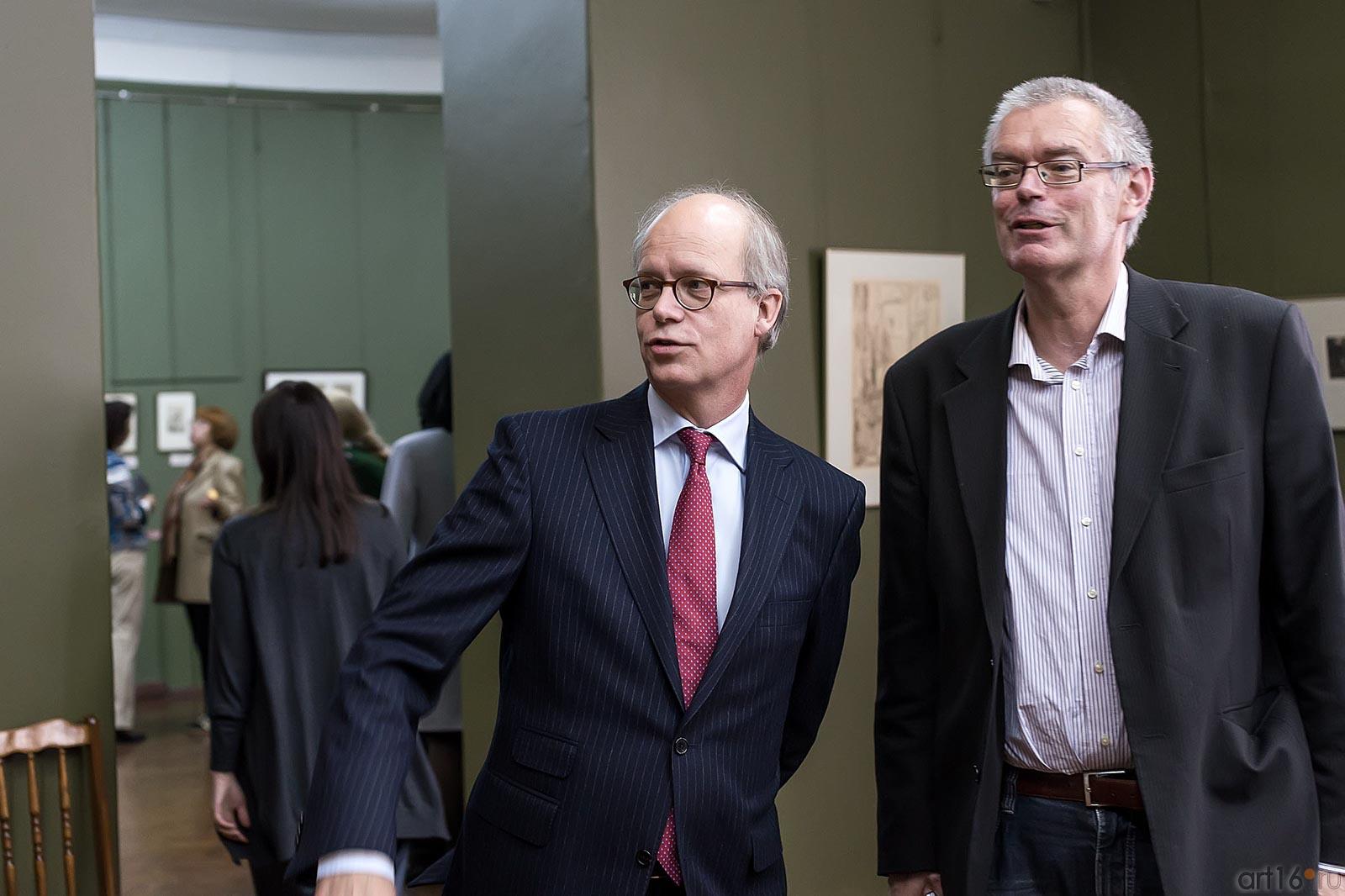 Тимен Каувенаар, Бернар Вермет::Открытие выставки Мариуса Бауэра