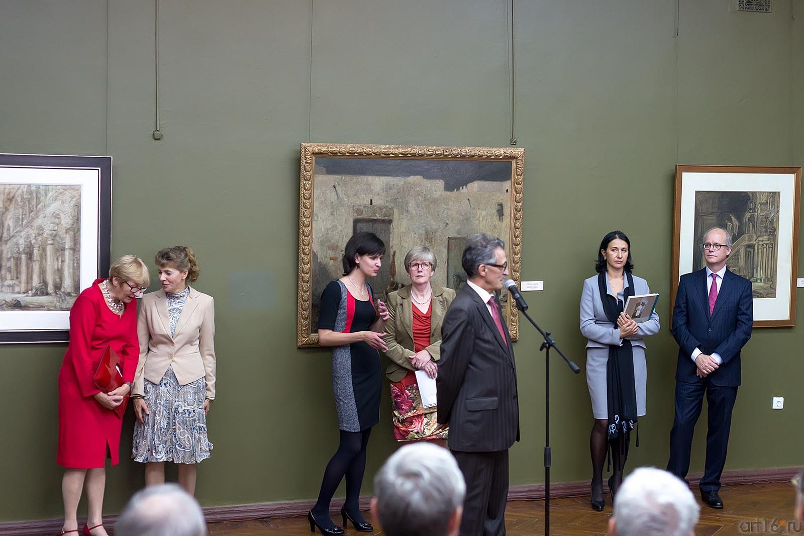 Наиль Валеев на открытии выставки Мариуса Бауэра::Открытие выставки Мариуса Бауэра