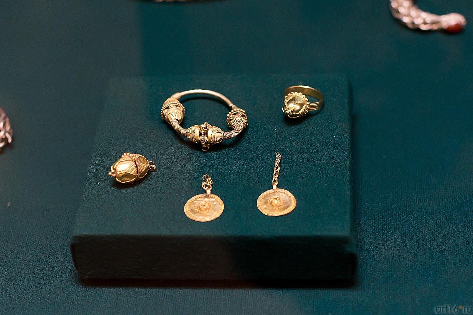 ::Открытие выставки Мариуса Бауэра