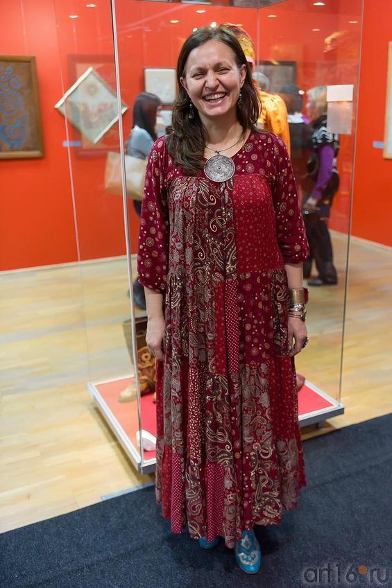 Юлия Володина::Наиля Кумысникова. Кожаная мозаика