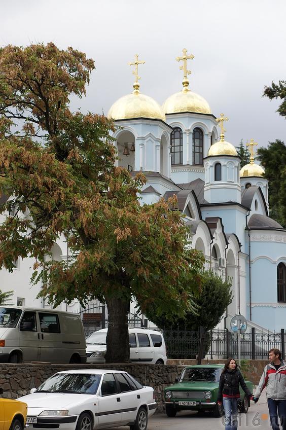 Церковь Успения Божьей Матери в Гурзуфе (Успения Пресвятой Богородицы)::Гурзуф