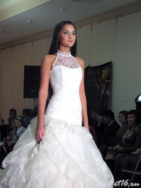 Дефиле в свадебных платьях _1006::финал конкурса «Лучшая модель Татарстана»