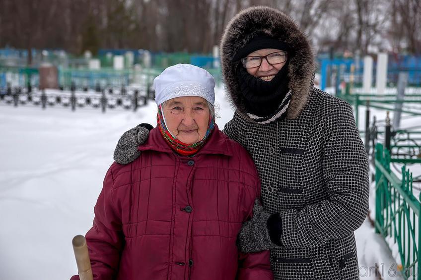 Сарвар апа и Наиля Ахунова::Арск. Тухватуллин, Ахунова